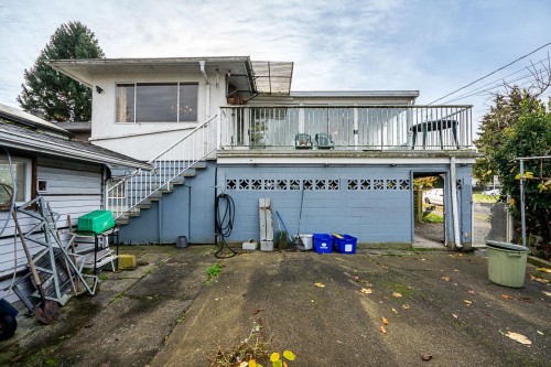 3205 3Rd Avenue E, Vancouver, BC 