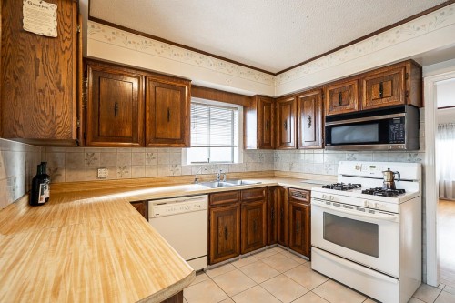 3205 3Rd Avenue E, Vancouver, BC 