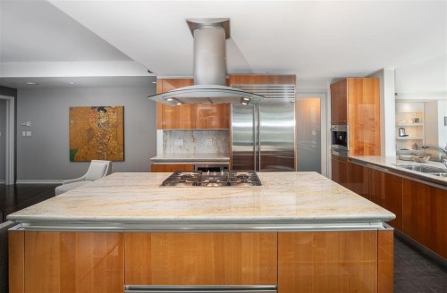 1602-1169 Cordova Street W, Vancouver, BC 