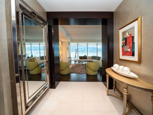 1602-1169 Cordova Street W, Vancouver, BC 