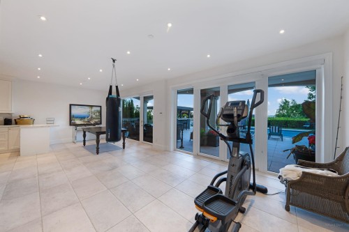 2538 Ottawa Avenue, West Vancouver, BC 