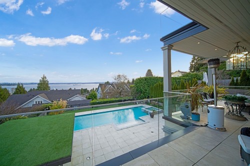 2538 Ottawa Avenue, West Vancouver, BC 