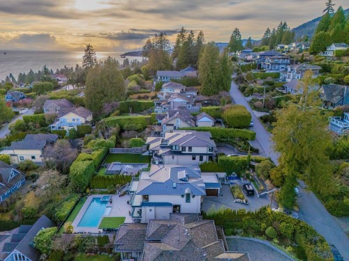 2538 Ottawa Avenue, West Vancouver, BC 