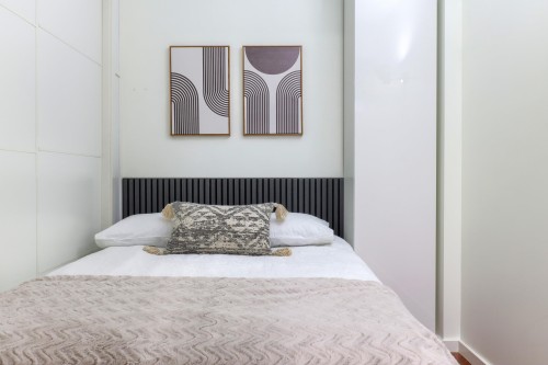 301 - Promo-440 Richards Street, Vancouver, BC 