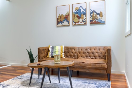 301 - Promo-440 Richards Street, Vancouver, BC 