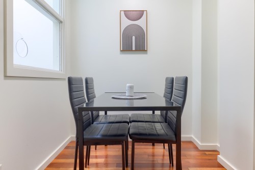 301 - Promo-440 Richards Street, Vancouver, BC 