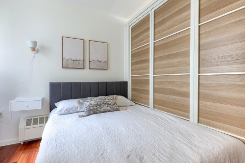 301 - Promo-440 Richards Street, Vancouver, BC 