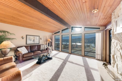 3 Crawford Bay, Port Moody, BC 