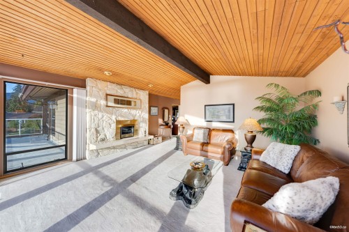 3 Crawford Bay, Port Moody, BC 