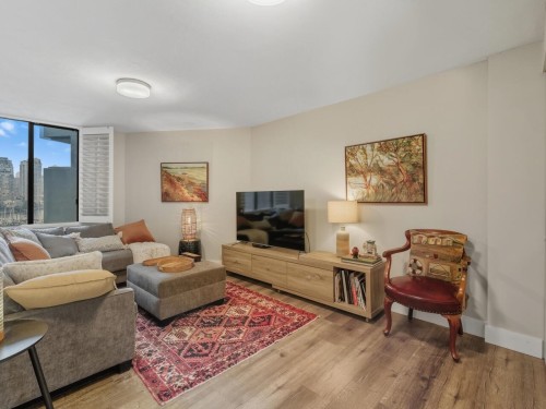 521-666 Leg In Boot Square, Vancouver, BC 