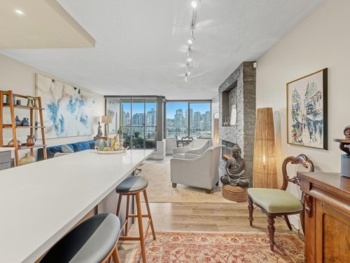 521-666 Leg In Boot Square, Vancouver, BC 