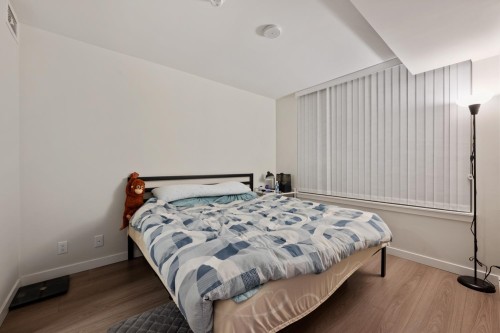 708-8699 Hazelbridge Way, Richmond, BC 