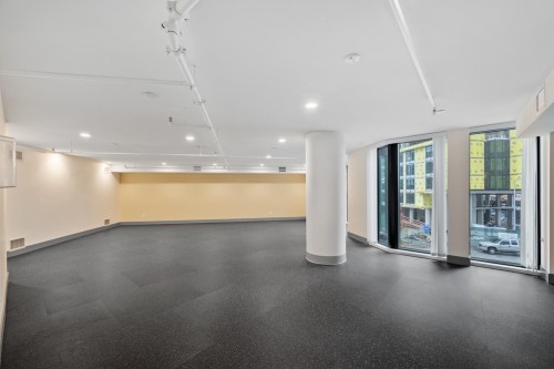 708-8699 Hazelbridge Way, Richmond, BC 