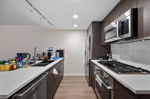 708-8699 Hazelbridge Way, Richmond, BC 