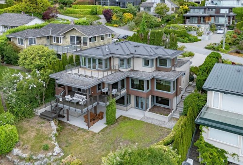 2548 Mathers Avenue, West Vancouver, BC 
