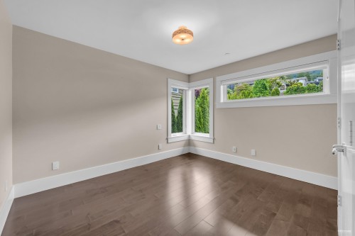 2548 Mathers Avenue, West Vancouver, BC 