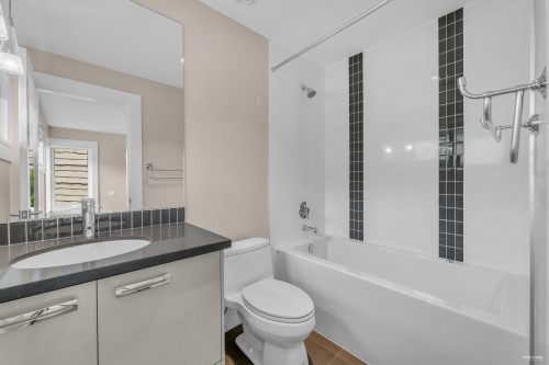 2548 Mathers Avenue, West Vancouver, BC 