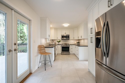 2519 East Road, Anmore, BC 