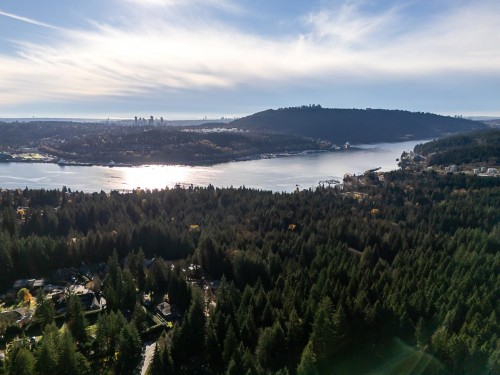 2519 East Road, Anmore, BC 