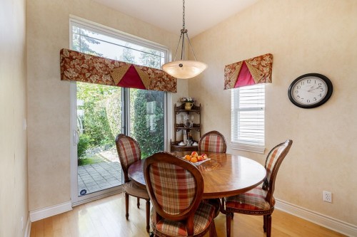 4918 Edendale Lane, West Vancouver, BC 