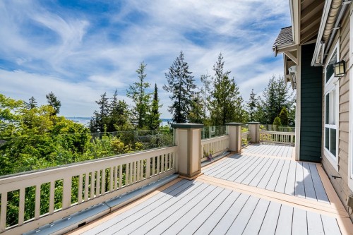 4918 Edendale Lane, West Vancouver, BC 