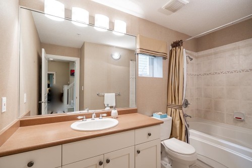 4918 Edendale Lane, West Vancouver, BC 