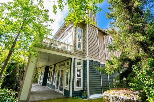 4918 Edendale Lane, West Vancouver, BC 