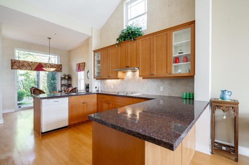 4918 Edendale Lane, West Vancouver, BC 