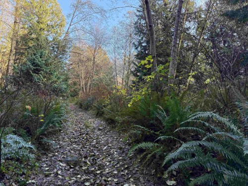 1594 Cemetery Road, Gibsons, BC 