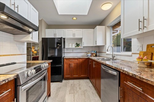 18-11950 Laity Street, Maple Ridge, BC 