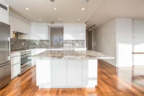 803-121 Tenth Street, New Westminster, BC 