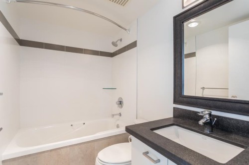 803-121 Tenth Street, New Westminster, BC 