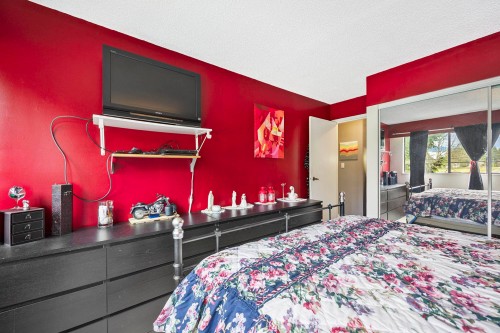 202-1048 King Albert Avenue, Coquitlam, BC 