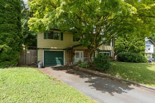 11829 218 Street  Maple Ridge, BC V2X 7W1