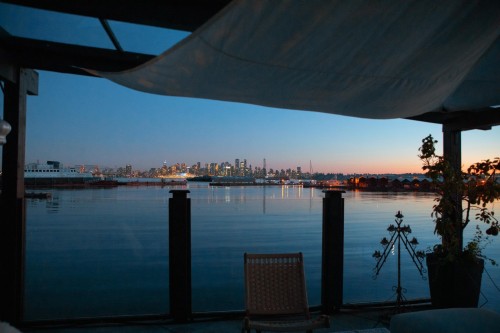 A27-415 Esplanade Avenue W, North Vancouver, BC 