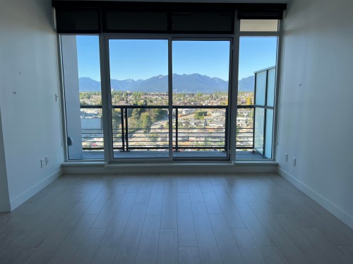 17Xx-4720 Lougheed Highway, Burnaby, BC 