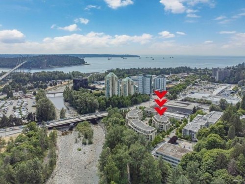 202-533 Waters Edge Crescent, West Vancouver, BC 