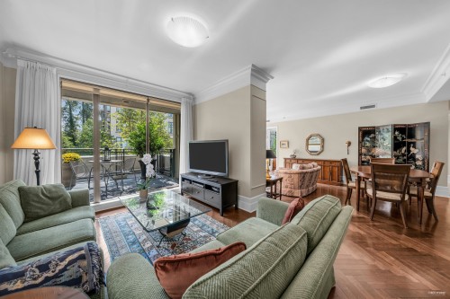 202-533 Waters Edge Crescent, West Vancouver, BC 