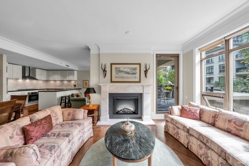 202-533 Waters Edge Crescent, West Vancouver, BC 