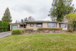 635 Martin Road  Gibsons, BC V0N 1V9