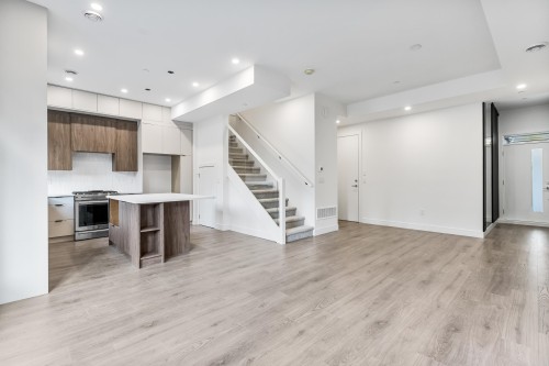 27-23697 Fern Crescent, Maple Ridge, BC 