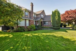 2890 Tempe Knoll Drive  North Vancouver, BC V7N 4K3