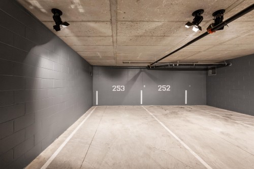 1504-1568 Alberni Street, Vancouver, BC 