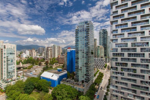 2301-1500 Howe Street, Vancouver, BC 