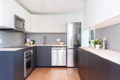 2301-1500 Howe Street, Vancouver, BC 