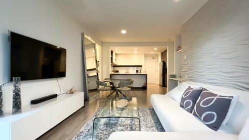 211-545 Foster Avenue, Coquitlam, BC 