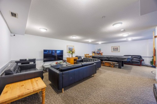 210-1163 The High Street, Coquitlam, BC 