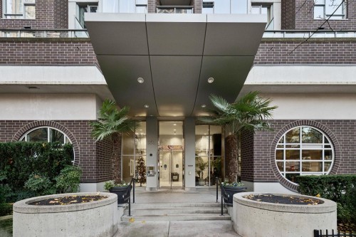 1705-550 Pacific Street  Vancouver, BC V6Z 3G2