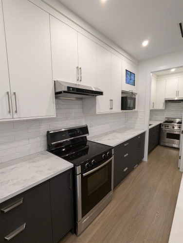 836 61St Avenue W, Vancouver, BC 