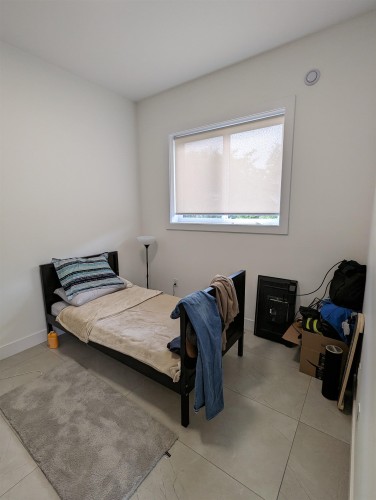 836 61St Avenue W, Vancouver, BC 